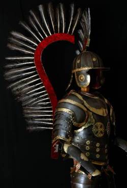 lamus-dworski:  Polish winged hussar armor (reconstruction). 