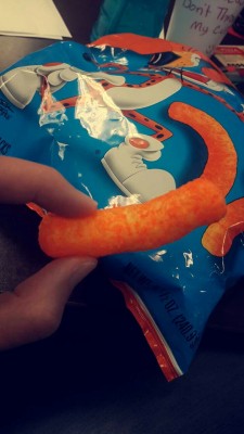 fun-4-us:  Junk food addict… Fuck it… Its Friday! Plus I get to lick the cheese off my fingers! Bonus!  Puffy Cheetos can&rsquo;t be beat&hellip;except by cheese balls. 