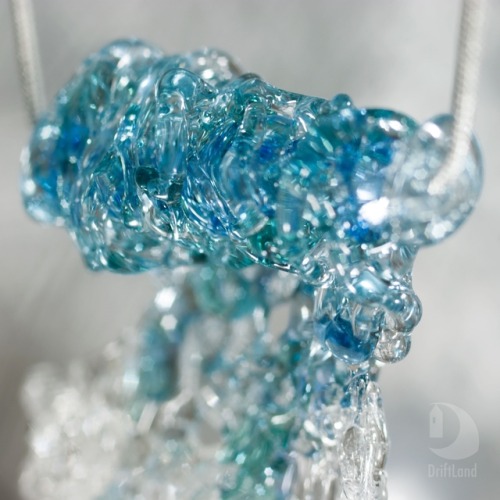 systlin: maneth985: sosuperawesome: Glass Wave Rings and Necklaces, by DriftLand on Etsy See our &ls