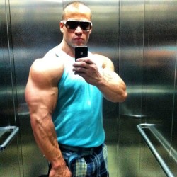 drwannabe:  Daniel Guedes