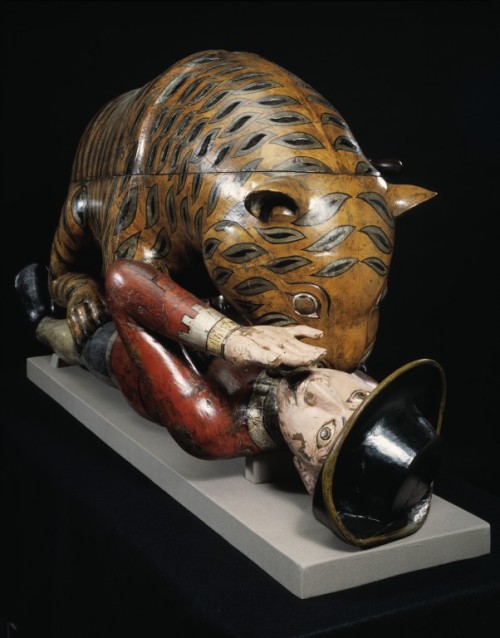 historyarchaeologyartefacts:Tipu’s Tiger(A mechanical toy Tiger mauling a British Soldier with a pip