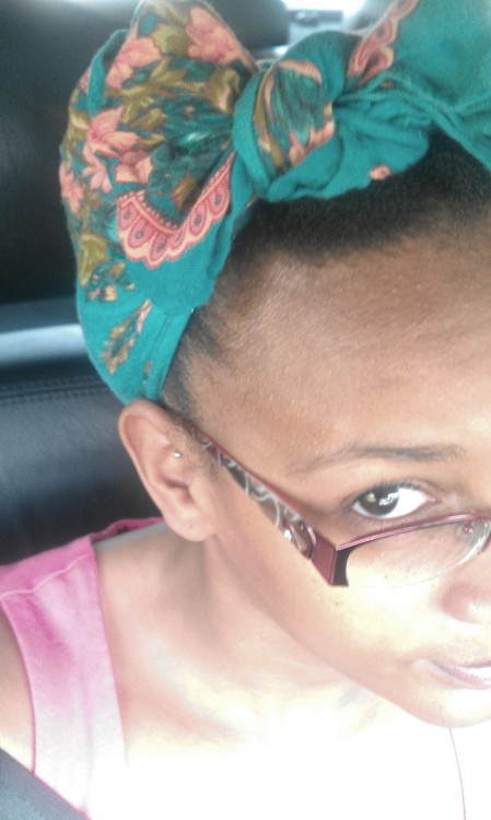 Took out those twists. Head scarf kind of day.Check out my new Forward helix piercing :)