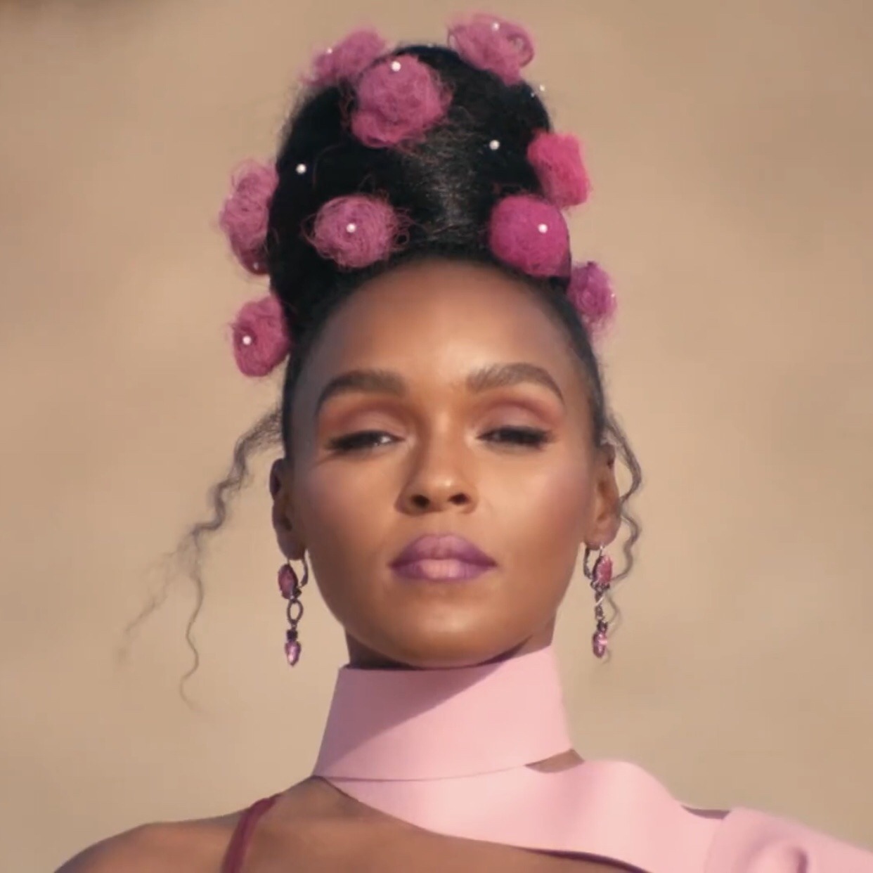 coutureicons:janelle monáe x pynk
