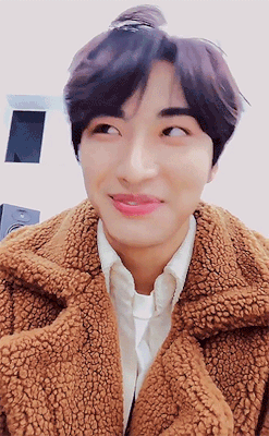 Ateez Reaction: You Ask Them To Play In Your Hair