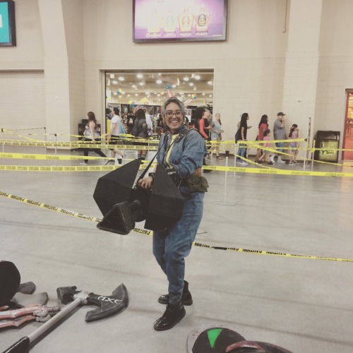 Don’t have a whole lot of pictures of me in the suit but yeah :0000Vault 11 Jumpsuit- 2015 L