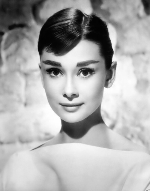 XXX littlemissvintagee:  Miss Audrey Hepburn photo