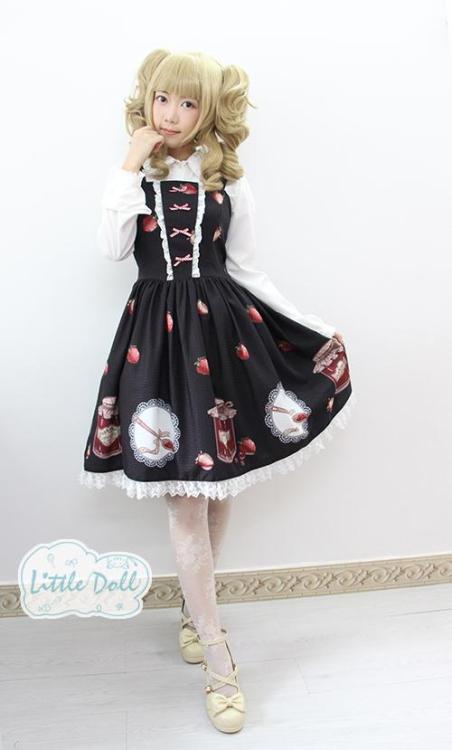 truth2teatold:Little Doll Strawberry Jam jumperskirt and skirt pre-order 