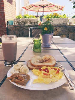 jsantagato:  Breakfast