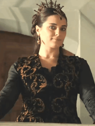 "There Is Neither Safiye Sultan Nor Handan Nor Hmaah Anymore.."