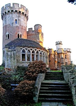 littlecalamityjane:  Devizes Castle, Wiltshire, England built in 1120  