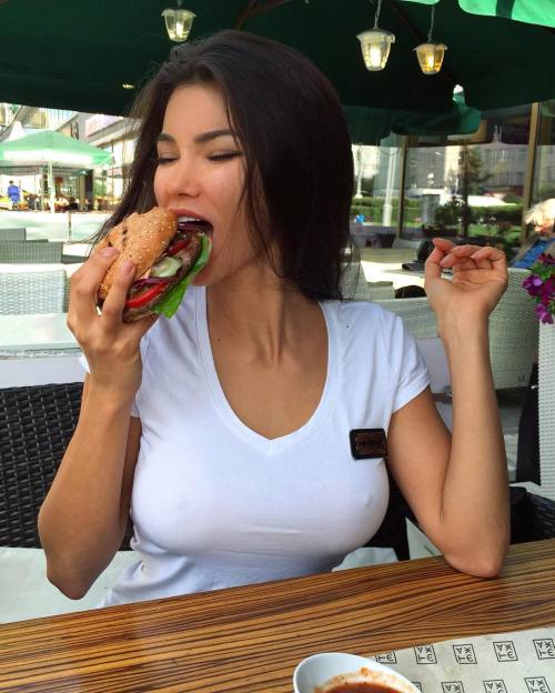 Sex Are you hungry? 😋 #burgergirl 🍔 by pictures