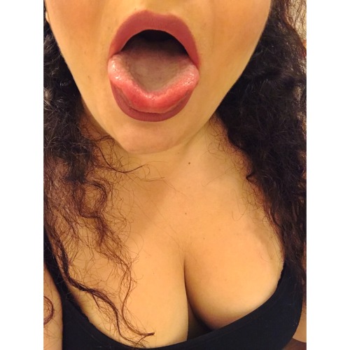 a-naughty-little-fox: just-another-slut-enabler:   I couldn’t miss out on being naughty on your blog, so here is one of my tight and warm little holes, aching to be filled and fed! (feat. breast, eager for bruises) 😘😘  [J-A-S-E]: You know I can’t