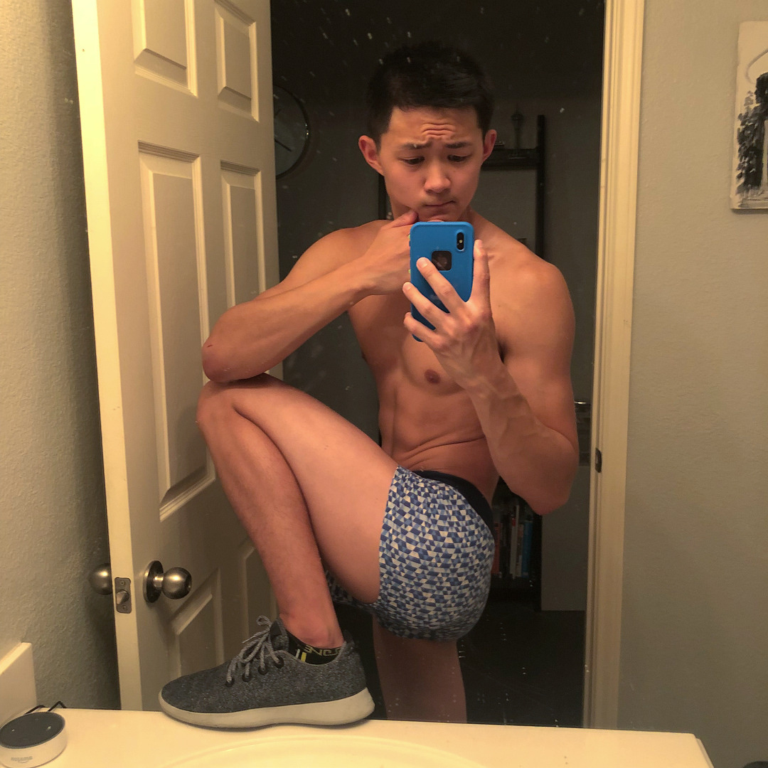 bigdickaznboy:  bigdickaznboy:Looking in the mirror after a workout and wondering