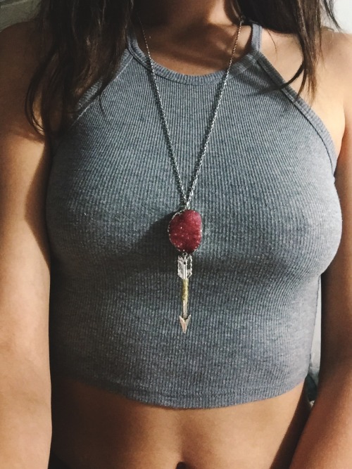 dayzea:  New! For my long necklace lovers. An electroformed druzy quartz crystal paired with a dangling arrow pendant wrapped in twine. On a 27″ chain sitting right below the chest for most. Only 3 available for now. ห. www.shopnomadheart.com 