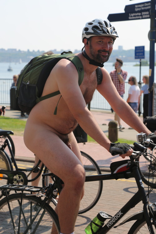 World Naked Bike Ride Cardiff 2016To see more pics of this great event go to…publiclynude.tum