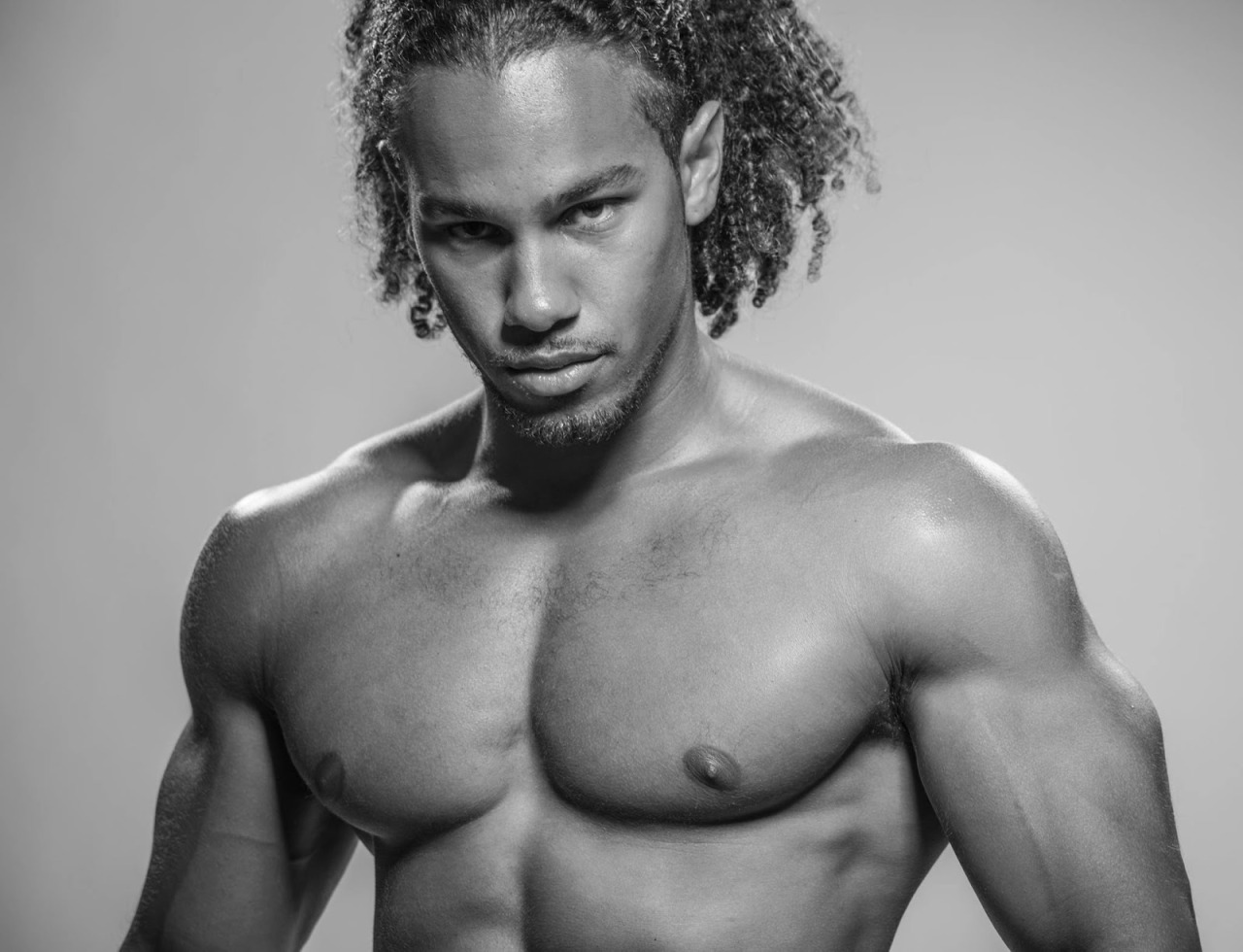 melaninmuscle:LEROY GILBERT