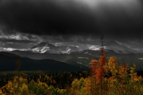 ponderation:Silverthorne by Nathan AndersonMy heart hurts because of how homesick I am