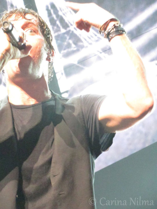 trvllngjwllr:  Rob Thomas of Matchbox Twenty @ Gibson Amphitheatre, Universal City Los Angeles ~ 17 
