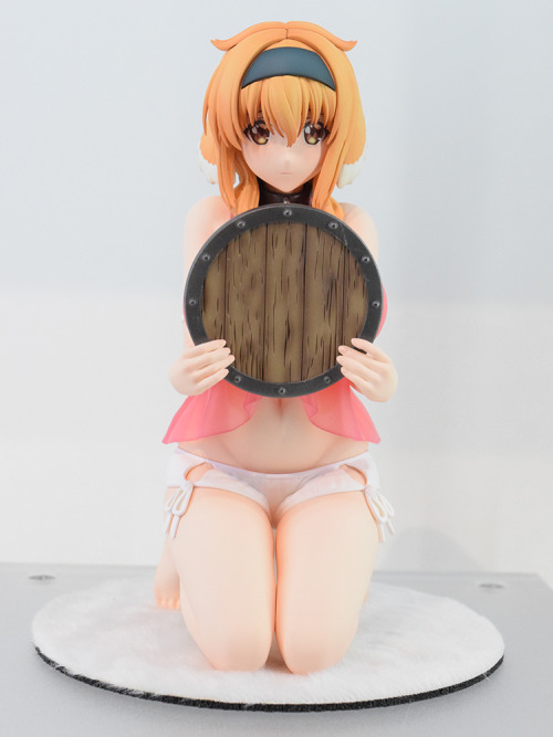 Isekai Meikyuu de Harem wo - Colored model for KDcolle Roxanne Figure by Kadokawa revealed.