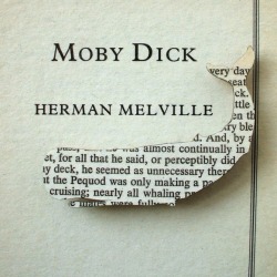 leslieseuffert:  House of Ismay House of Ismay offers since 2008 brooches using old book pages retrieved, cut and pasted in various forms, corresponding with the talent original books at the image of “Of Mice And Men” by John Steinbeck. 