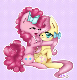 madame-fluttershy:  CutiePie by ~KitsuneHino