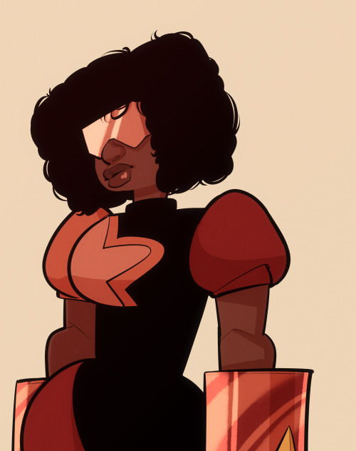 groovy-bastard:  It was imperative that I draw Garnet.