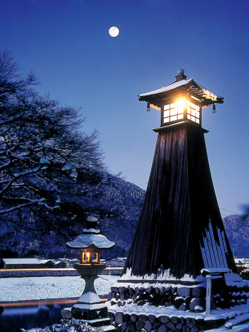 Sumiyoshi Taka-doro, Osaka.The first lighthouse in Japan; It is said to have been constructed in the