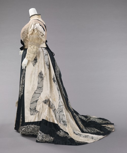 Catherine Donovan evening dress, 1900-03