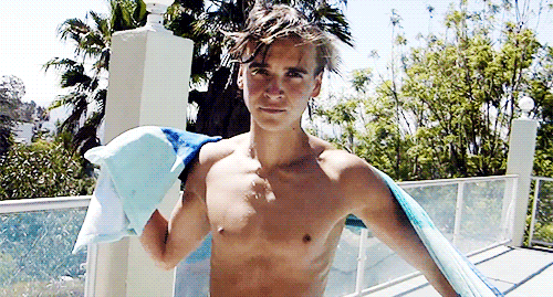 joe sugg
