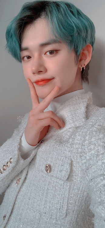 kpop-locks