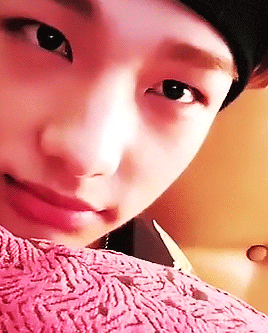 chngbok:the many faces of Hyunjin 