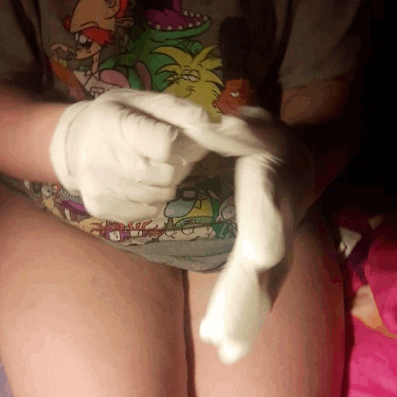 stoner-nurse420:Nothing better than the feeling of gloves on my body ^_^