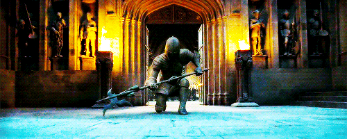 harrypottergif:  Piertotum Locomotor! 