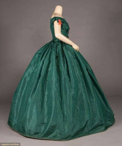 EMERALD GREEN EVENING GOWN, c. 18552-pc emerald green silk taffeta evening gown c/o fitted &amp;