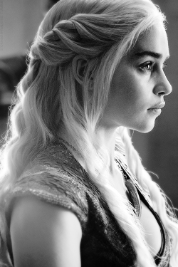 stormbornvalkyrie:  ♕  Daenerys Targaryen