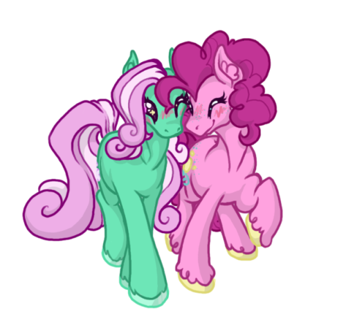 mintylovesfakies:Minty loves… Pinkie! 