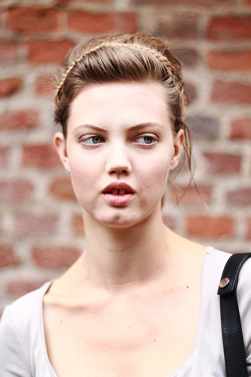 Lindsey outside Ermanno Scervino / MFW ss15 street style / shot by Valentina Botta