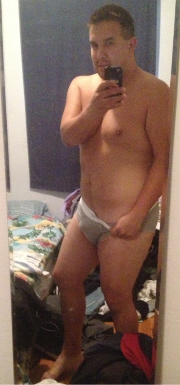 harleyshadow:  Here’s a #trashyFriday leftover! sorry for the messy room and clothes in the background. what do you think? 