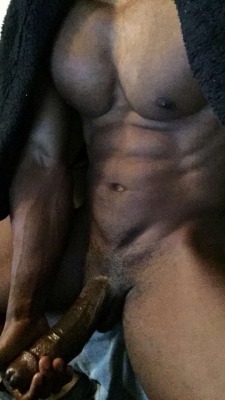 black-mens-skin:  The archive:http://black-mens-skin.tumblr.com/archive