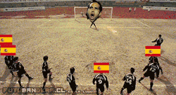 somereallyrandomstuff:  España vs Chile. Grande Bravo