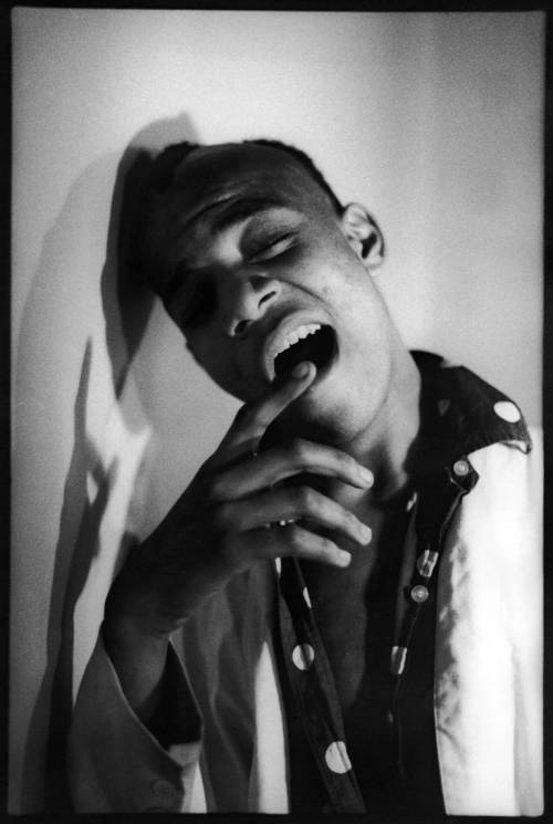 twixnmix:  18-year-old Jean-Michel Basquiat photographed by Nicholas Taylor on January