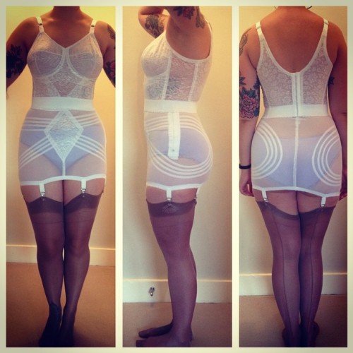 @ragoshapewear longline bra and girdle, vintage stockings and purple knickers! This girdle holds me 