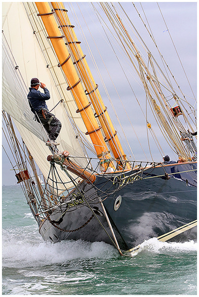 curious-nonsense:  Cocaine &amp; Caviar at 3am  Sailing Yacht MARIETTE - photo