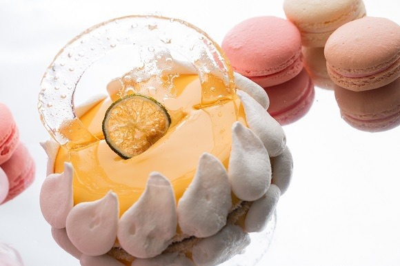 cutedessert:  frederica1995:  “Love Marie Antoinette” dessert buffet at Hilton