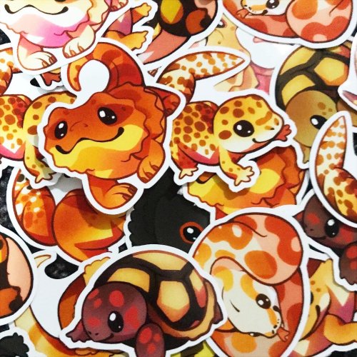 Several pretty stickers pack are available in my webshop, including Warrior Cats, Dragons and Reptil