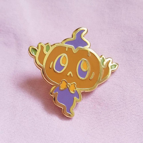retrogamingblog: Ghost Pokemon Pins made by UglyPlants