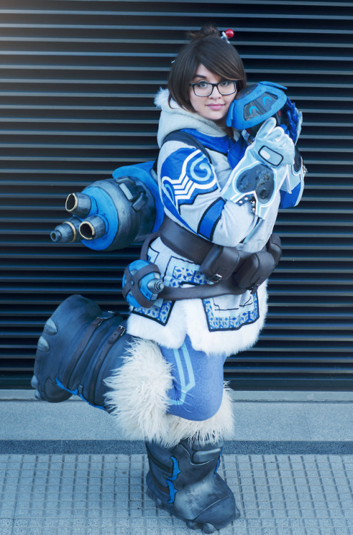 MEI-LING ZHOU AND SNOWBALL - OVERWATCH Hey guys! My Mei cosplay is finish ♥ I love it ♥ and you? Mei