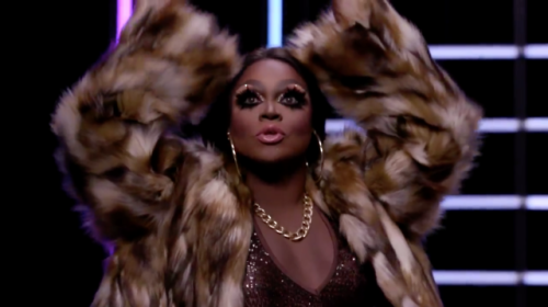 tittiesmattel:Mayhem Miller looking STUNNING she really did do it with those lashes