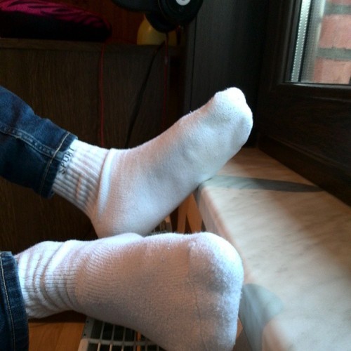 gnike18:#sportsocks lick and sniff them ;D