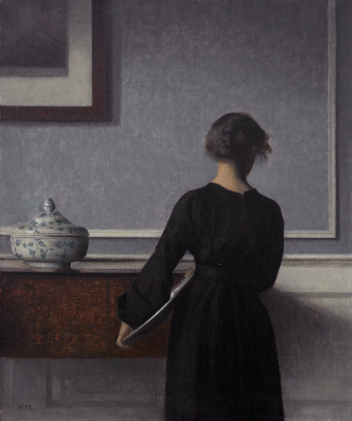 tierradentro: “Interior with Young Woman from Behind”, 1904, Vilhelm Hammersh&oslas